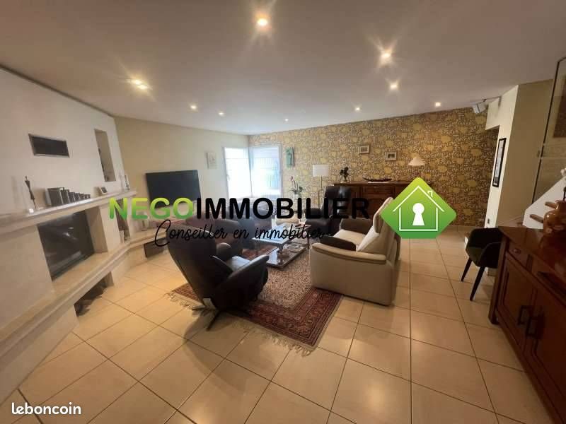 Maison à vendre, 286m², Chauché