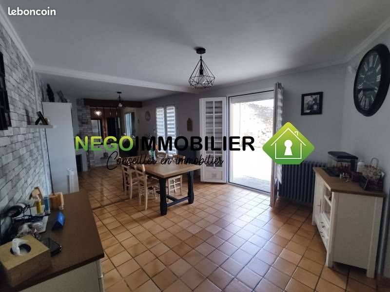 Maison à vendre, 144m², La Châtaigneraie