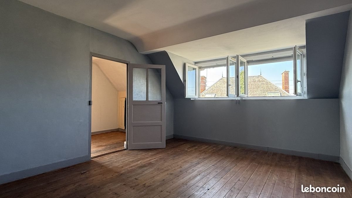 Maison à vendre, 137m², Saint-Cosme-en-Vairais