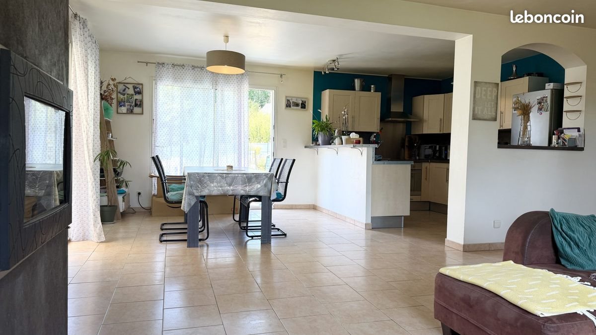 Maison à vendre, 137m², Beaufay