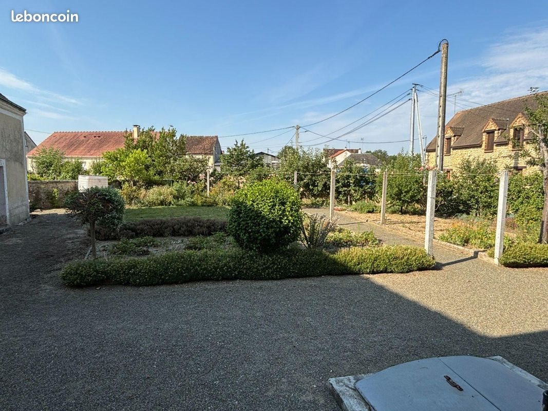 Maison à vendre, 85m², Saint-Cosme-en-Vairais