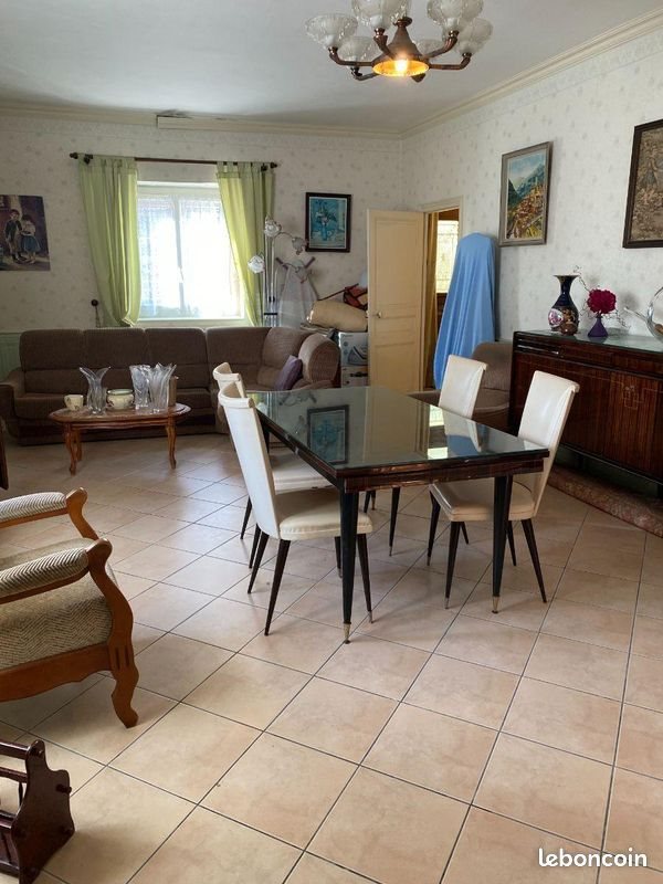 Maison à vendre, 180m², Saint-Rémy-du-Val