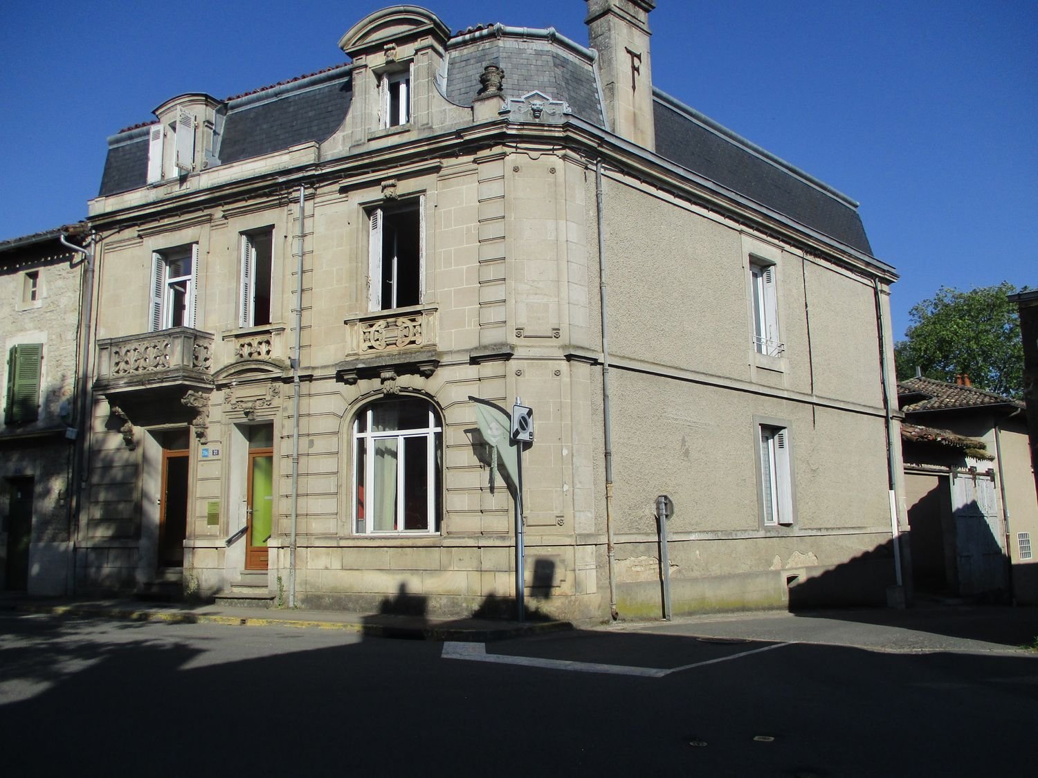 Maison à vendre, 186m², Valence-en-Poitou