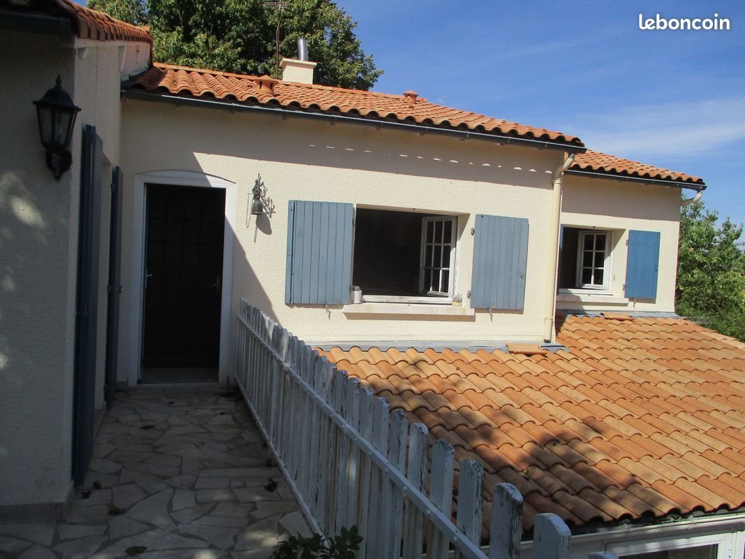 Maison à vendre, 213m², Valence-en-Poitou
