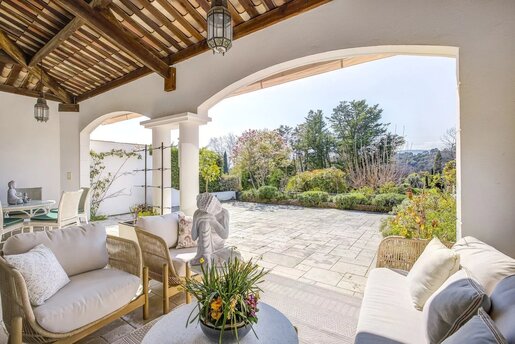 Maison 4 pièces 118 m² · à Mougins · 118 m² · 935 000 €