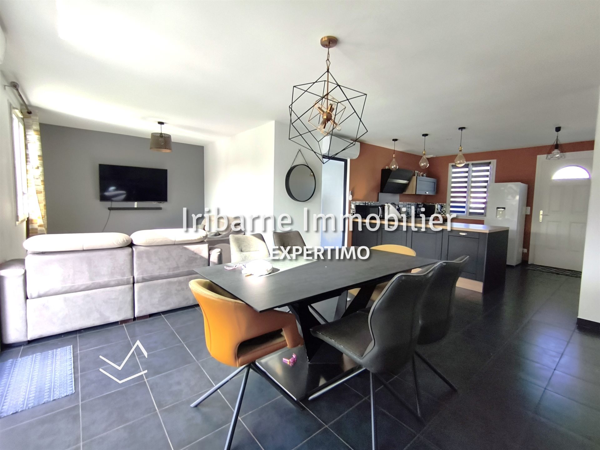 Maison à vendre, 93m², Saint-Georges-des-Coteaux
