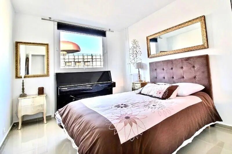 Appartement à louer, 110m², Courbevoie