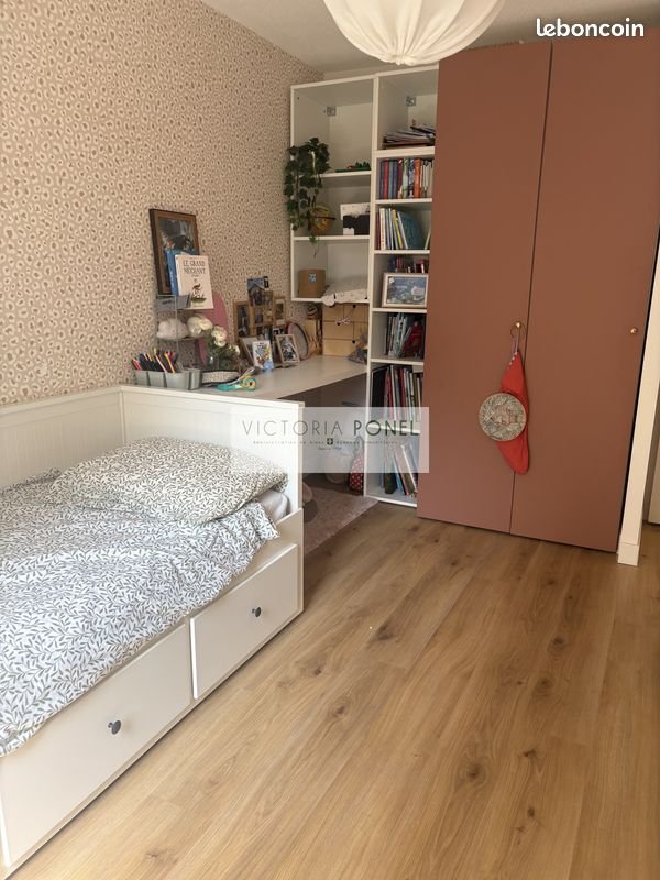 Appartement à louer, 82m², Hyères