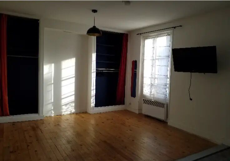 Appartement à louer, 24m², Paris 18ème