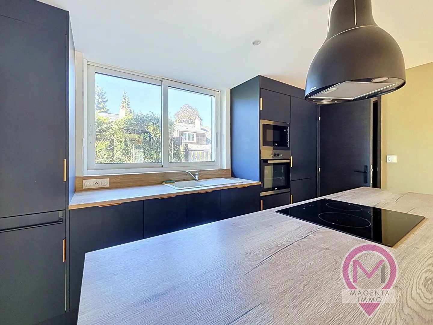 Maison à vendre, 91m², Saint-Léger-du-Bourg-Denis