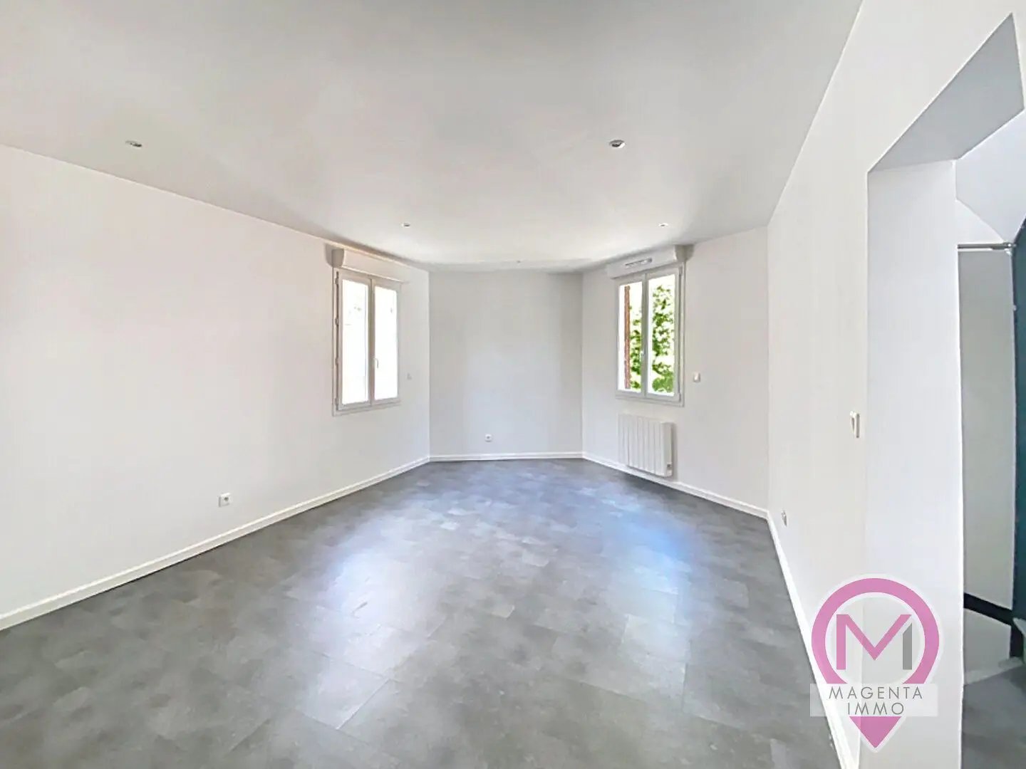 Appartement à louer, 43m², Saint-Léger-du-Bourg-Denis
