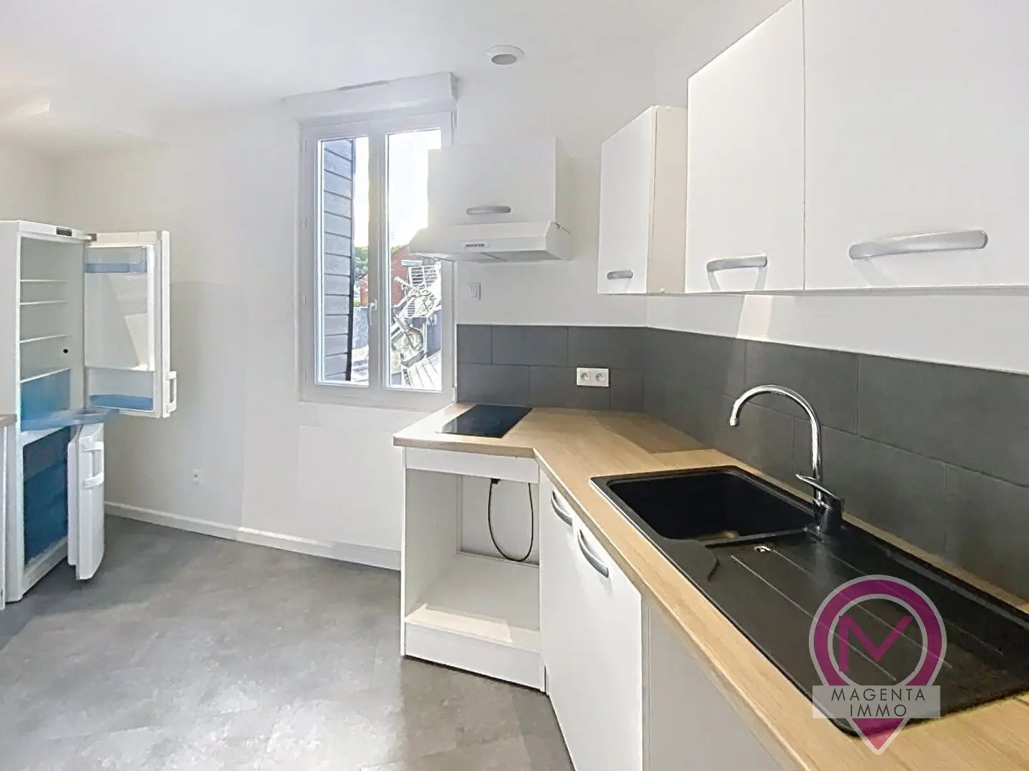 Appartement à louer, 43m², Saint-Léger-du-Bourg-Denis