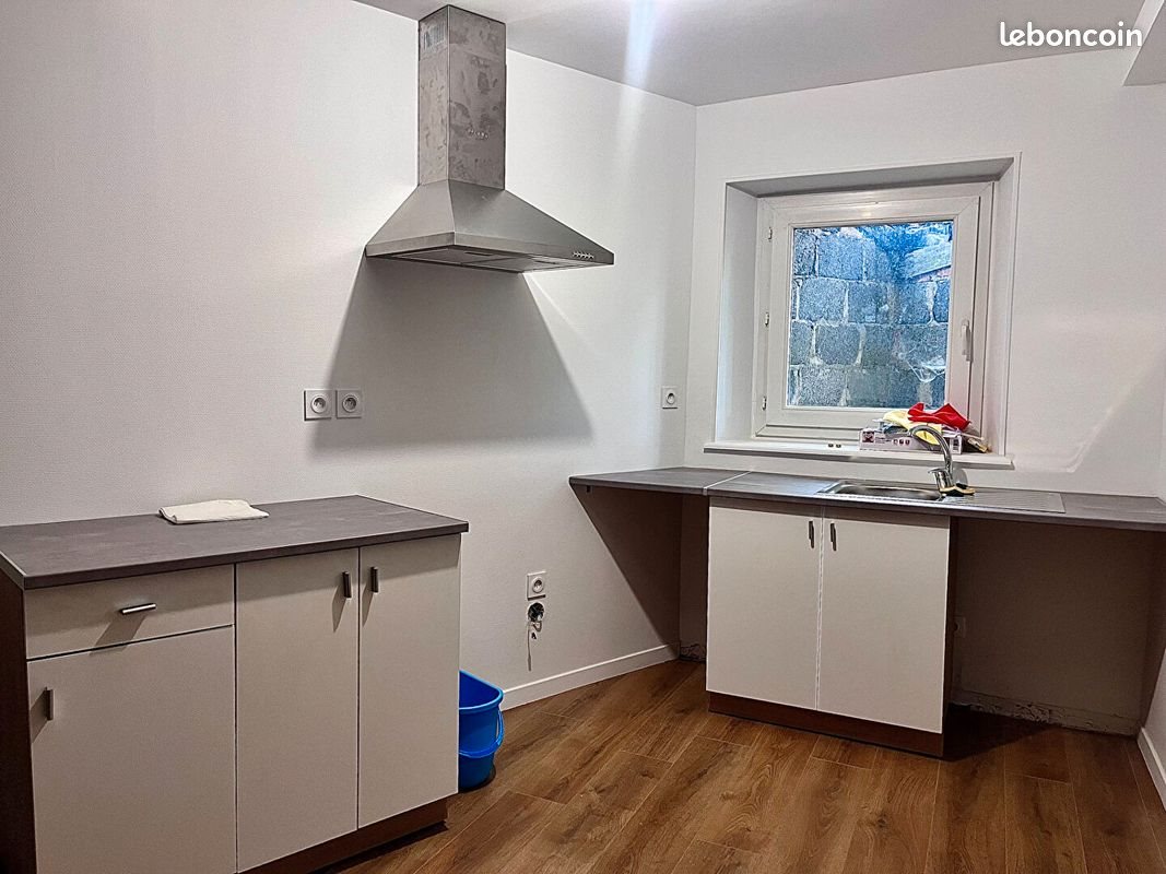 Maison à louer, 107m², Thiers