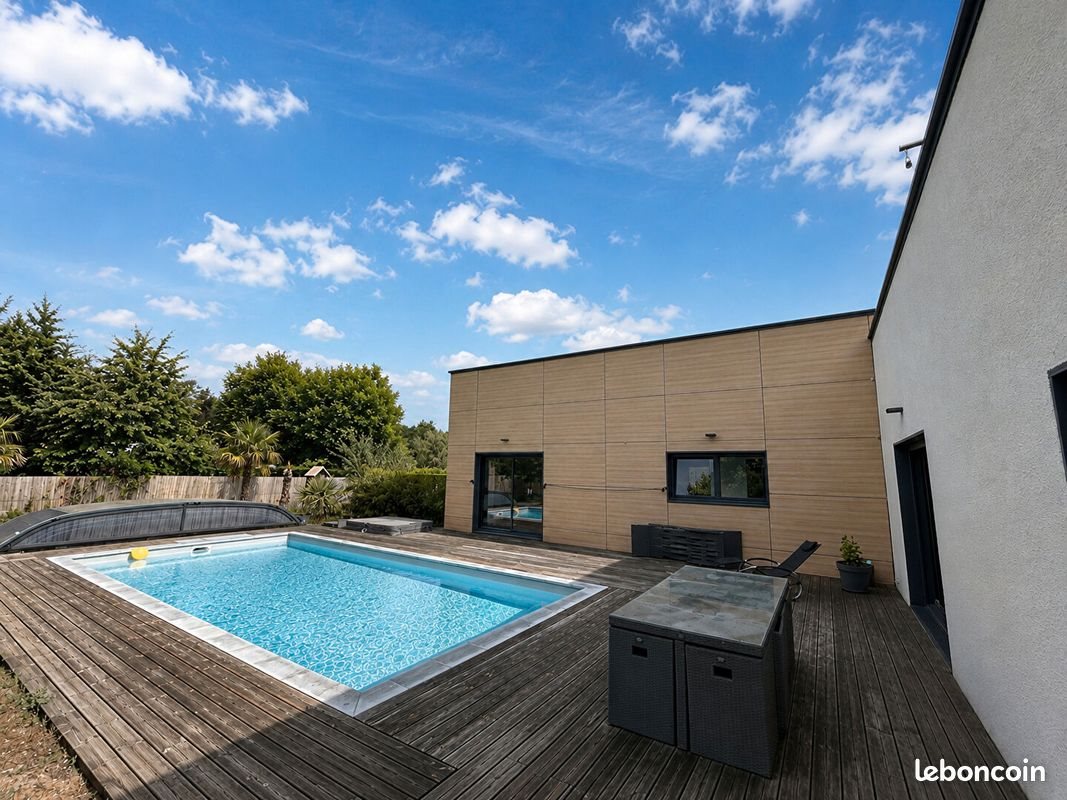 Maison à vendre, 157m², Orléat