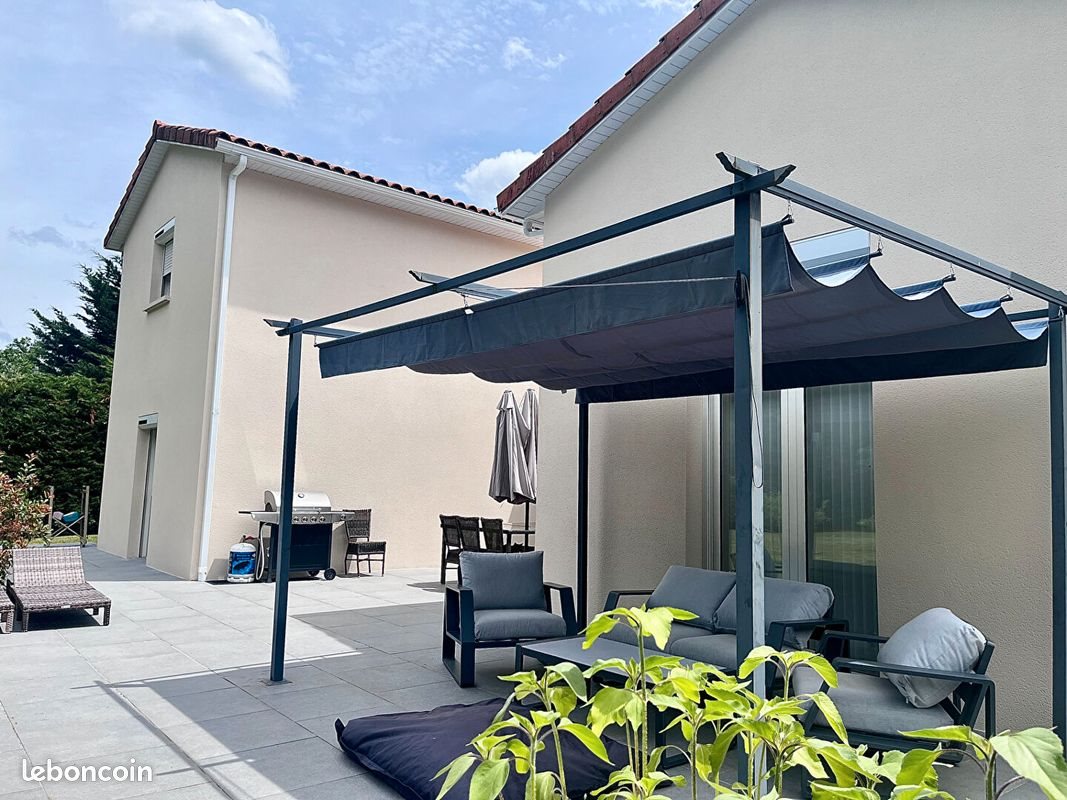 Maison à vendre, 232m², Orléat