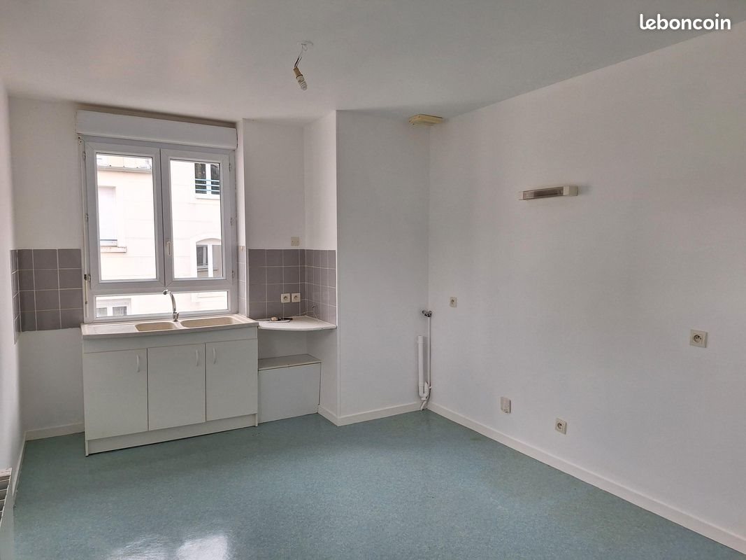 Appartement à louer, 71m², Châteaumeillant