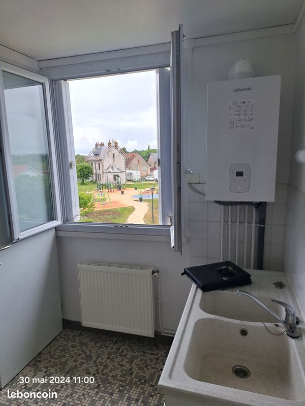 Appartement à louer, 71m², Marseilles-lès-Aubigny
