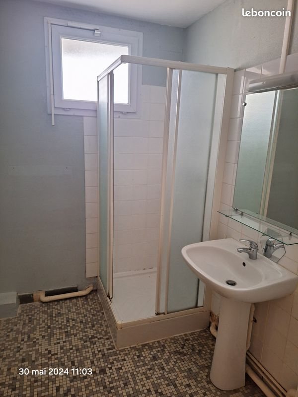 Appartement à louer, 71m², Marseilles-lès-Aubigny