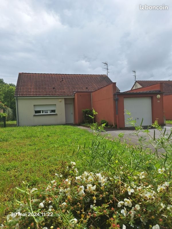 Maison à louer, 78m², Beffes