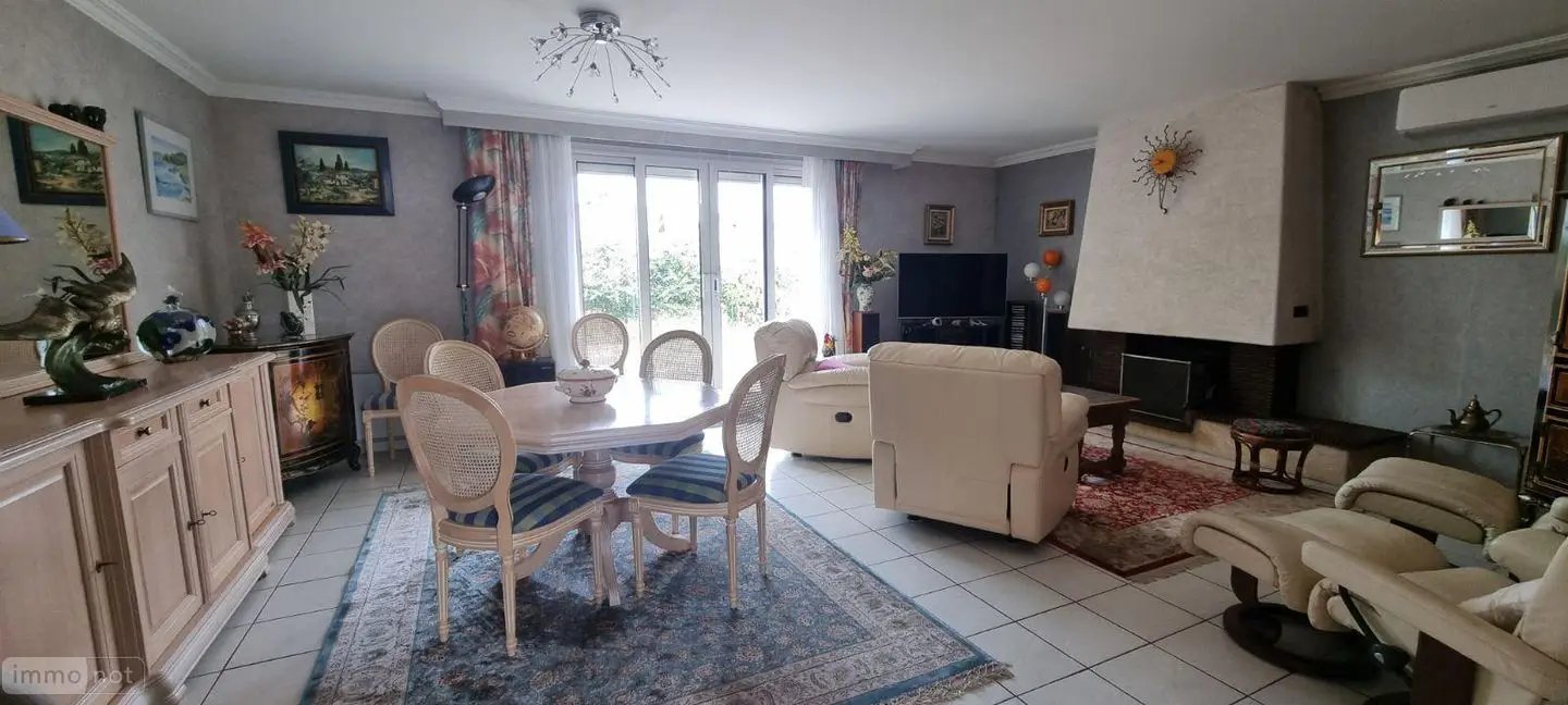 Maison à vendre, 109m², Saint-Pavace