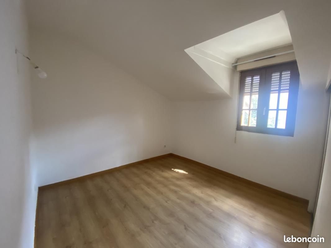 Appartement à louer, 41m², Lannemezan