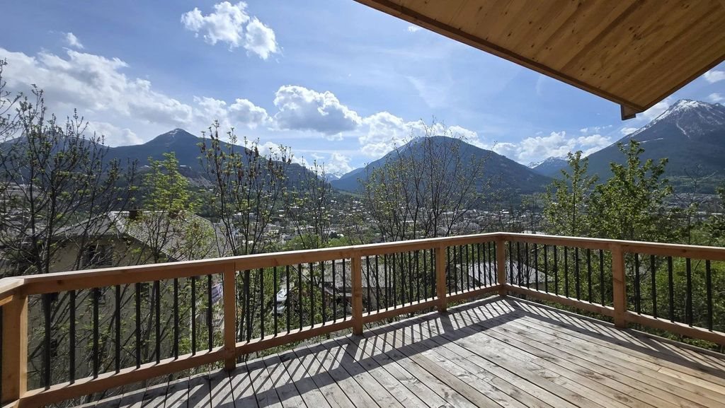 Maison à vendre, 125m², Briançon