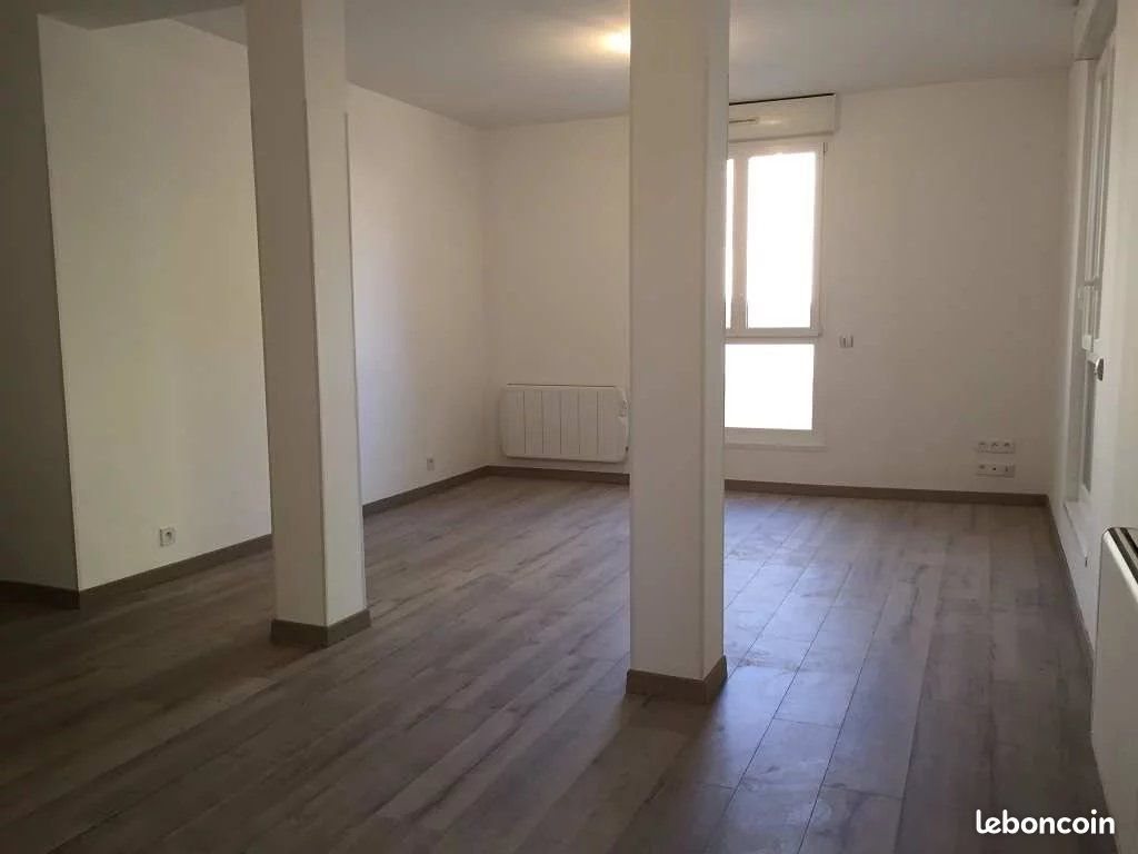 Appartement à louer, 70m², Peyrolles-en-Provence