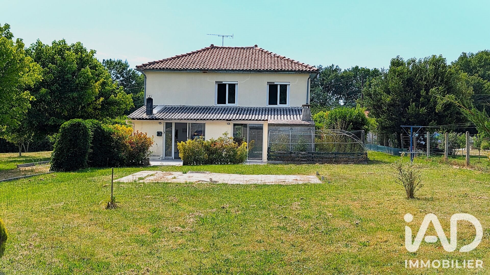 Maison à vendre, 132m², Montendre