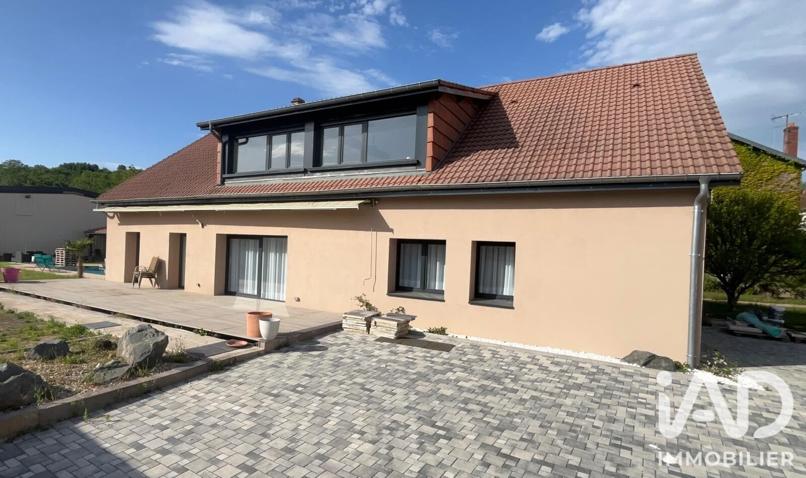Maison à vendre, 340m², Neuves-Maisons