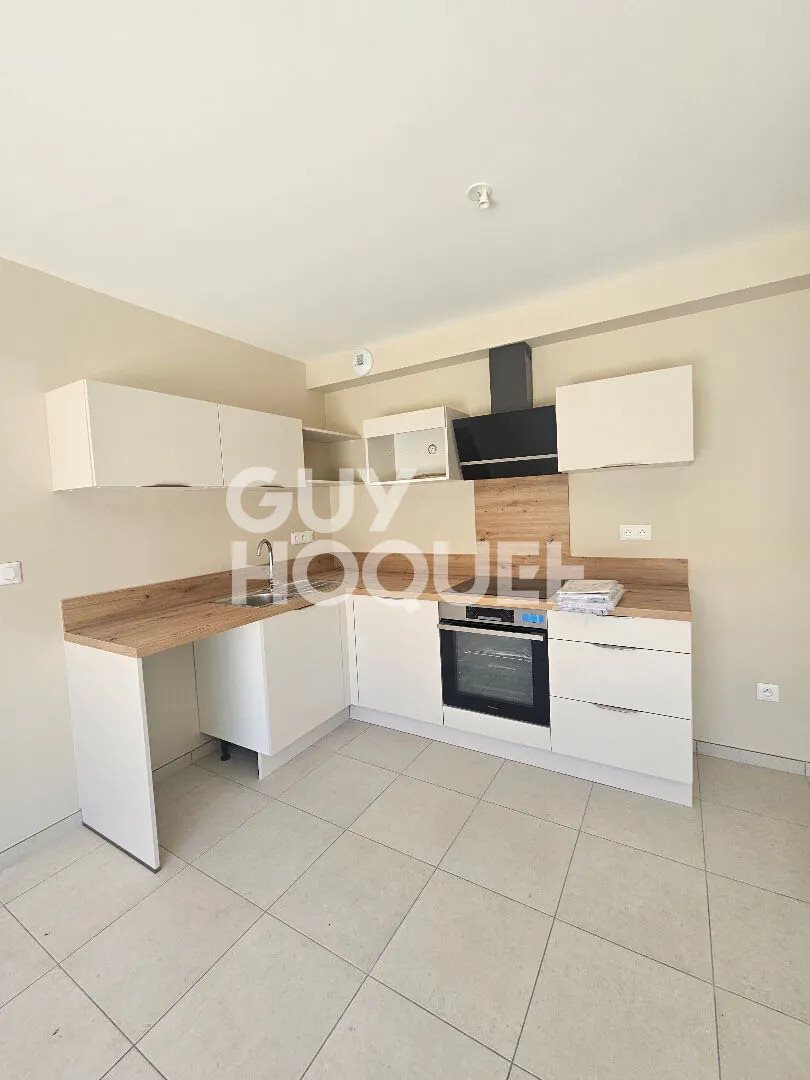 Maison à louer, 77m², Cabestany