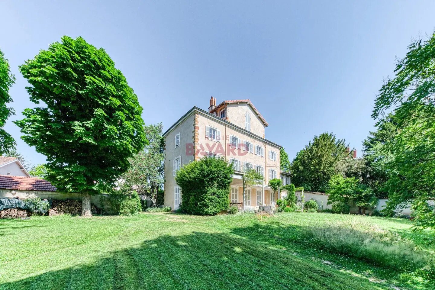 Appartement à louer, 167m², Écully