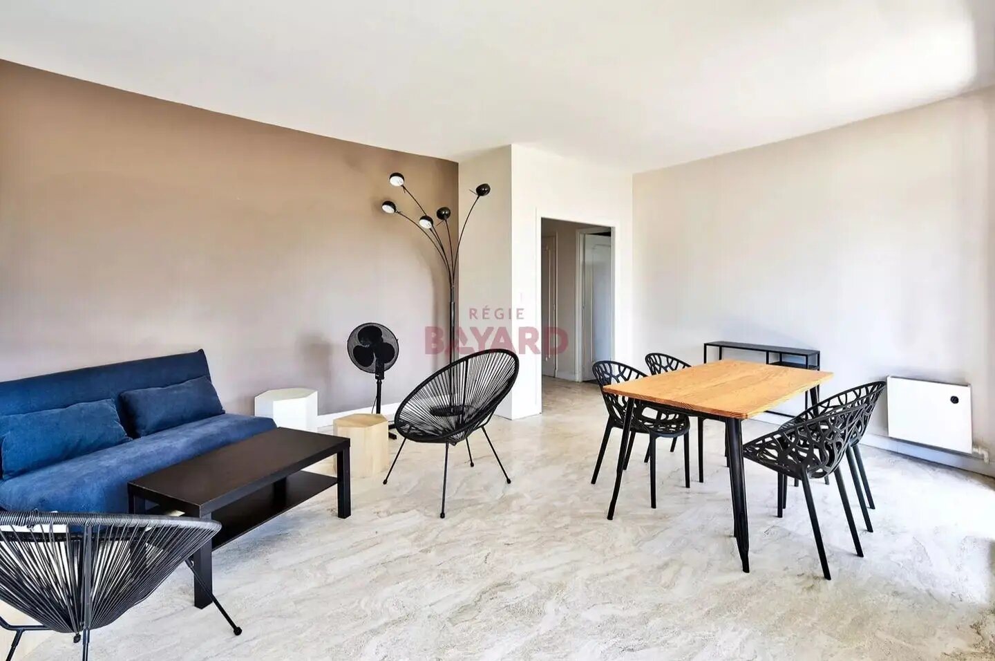 Appartement à louer, 79m², Ecully