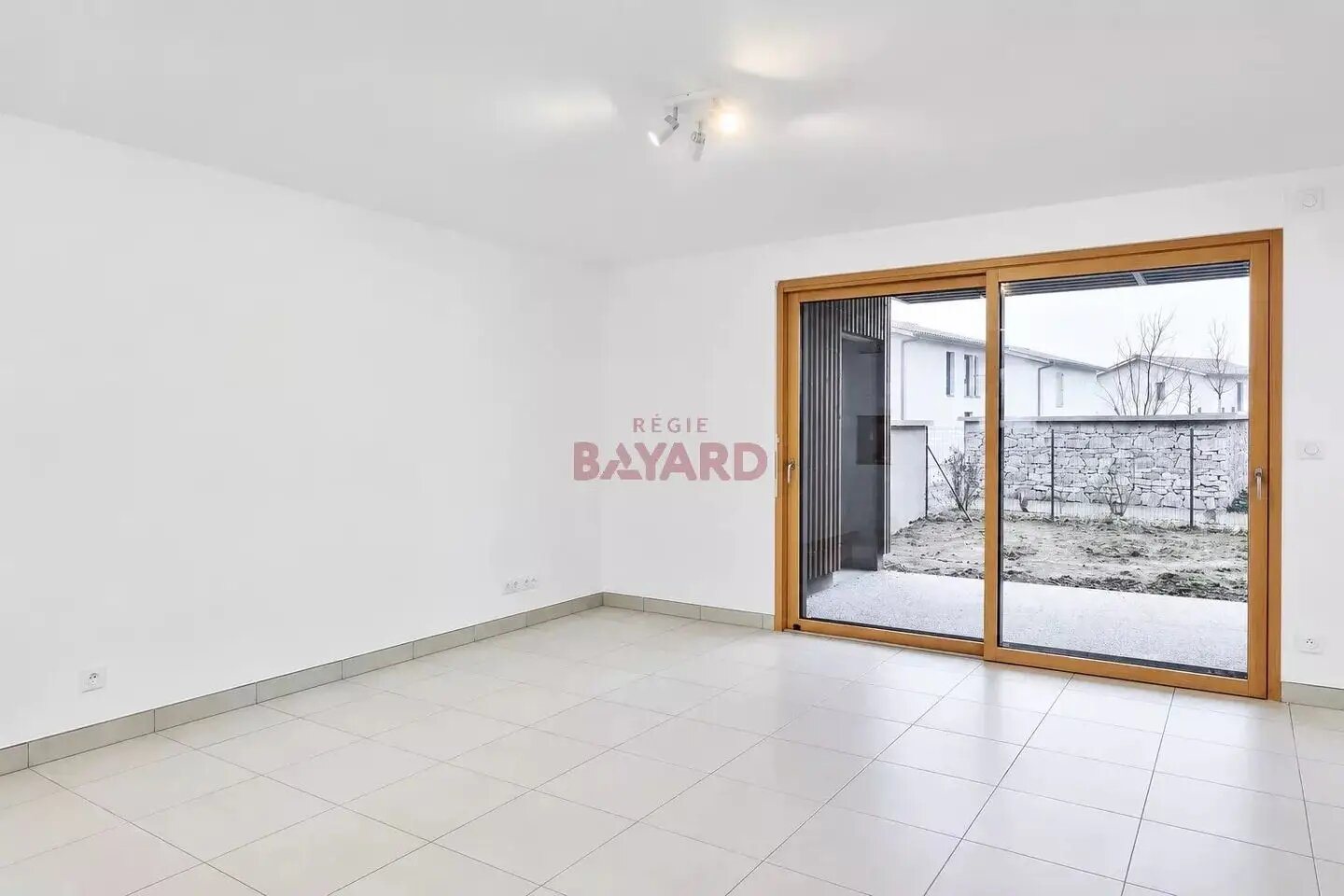 Maison à louer, 95m², Civrieux-d'Azergues