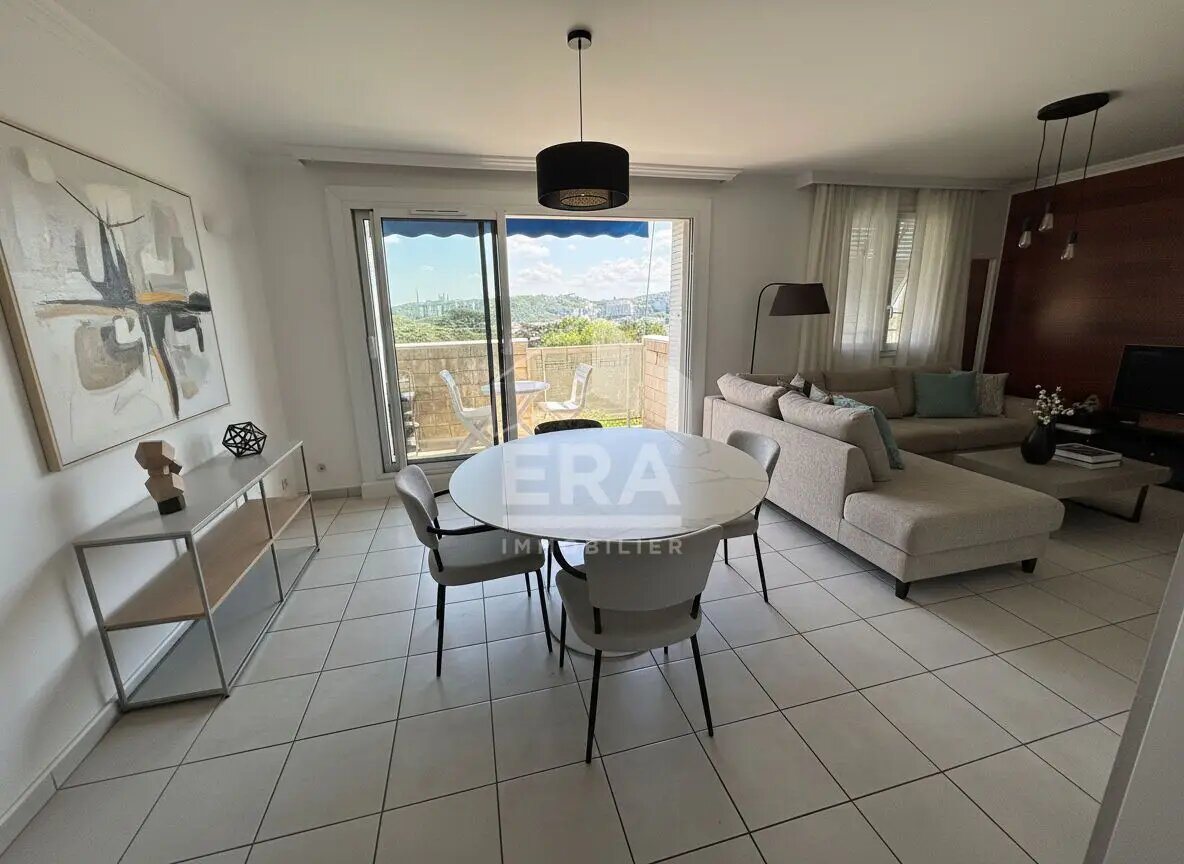 Appartement à vendre, 72m², Écully