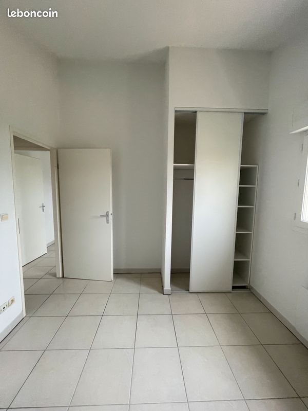 Appartement à louer, 79m², Thézan-lès-Béziers