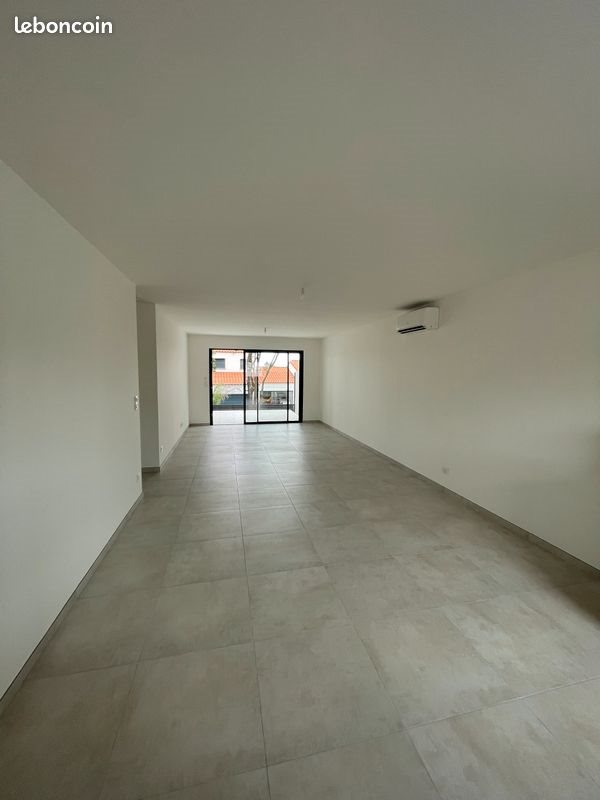 Maison à louer, 79m², Thuir