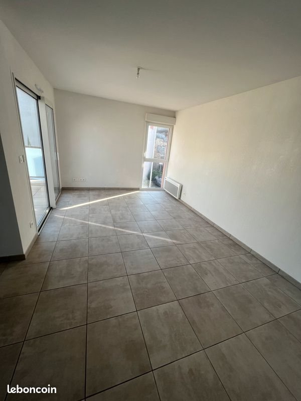Appartement à louer, 60m², Boujan-sur-Libron