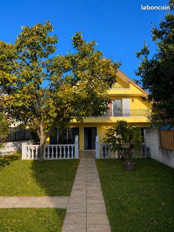 Maison à louer, 176m², Colombes