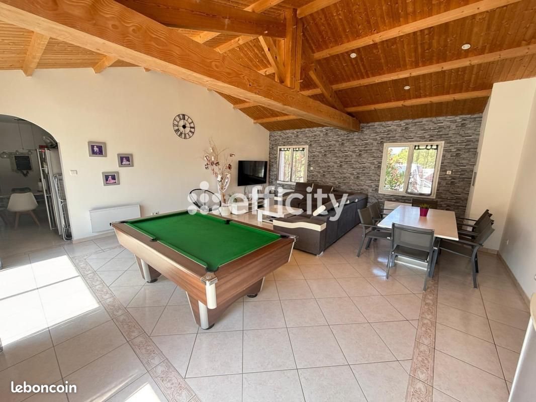 Maison à vendre, 172m², Poiroux