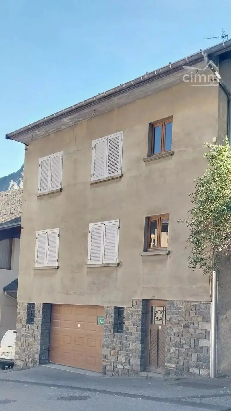 Maison à vendre, 164m², Saint-Jean-de-Maurienne