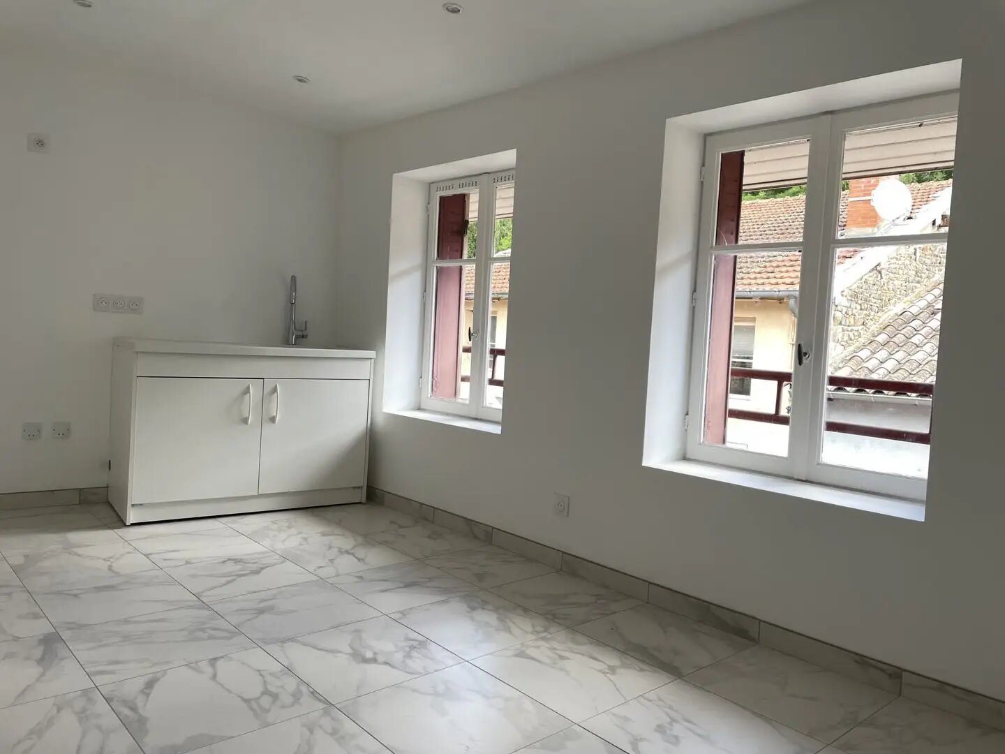 Appartement à louer, 48m², Beaujeu
