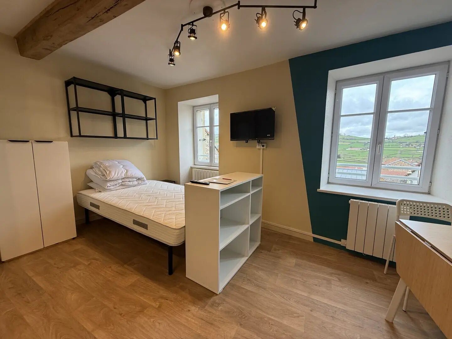 Appartement à louer, 19m², Matour