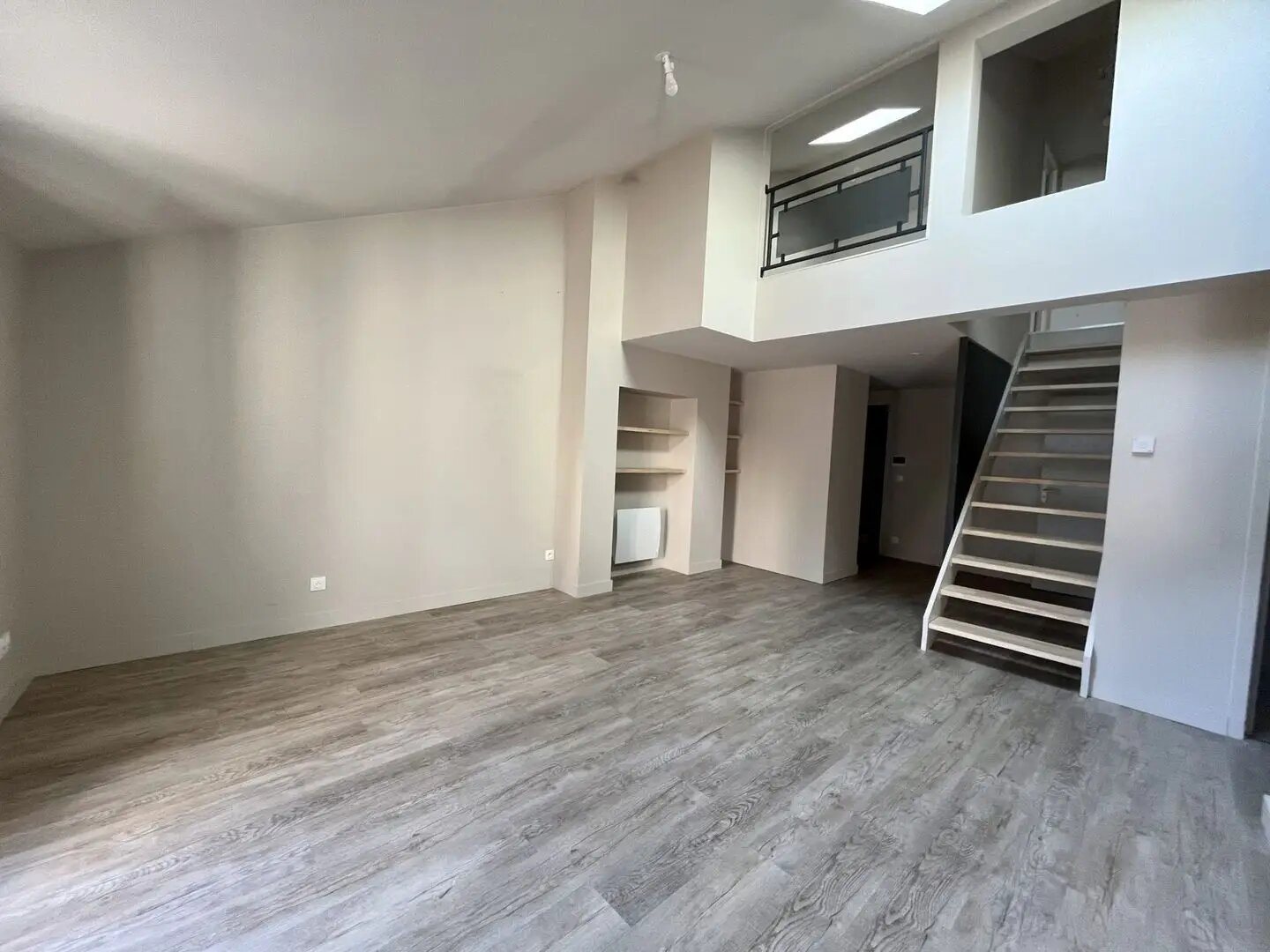 Appartement à louer, 55m², Beaujeu