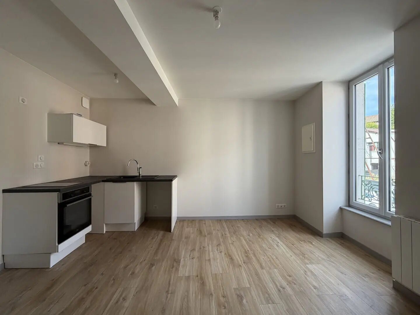 Appartement à louer, 33m², Beaujeu
