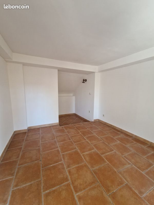Maison à louer, 158m², Marseille 11ème