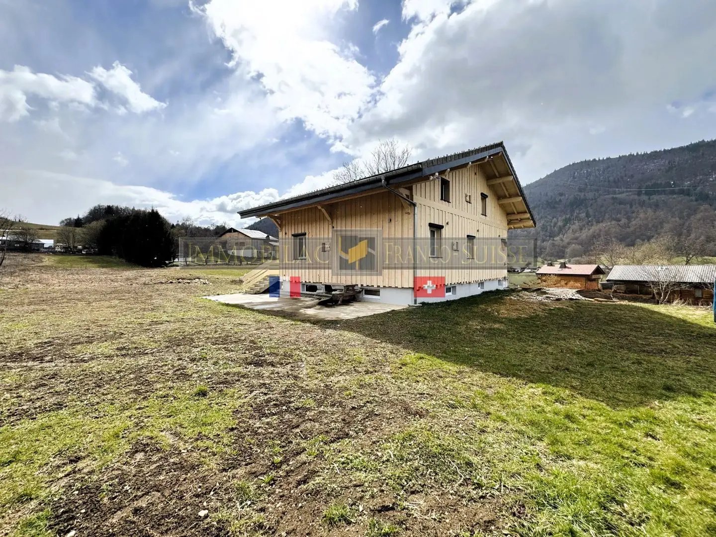 Maison à vendre, 300m², Onnion