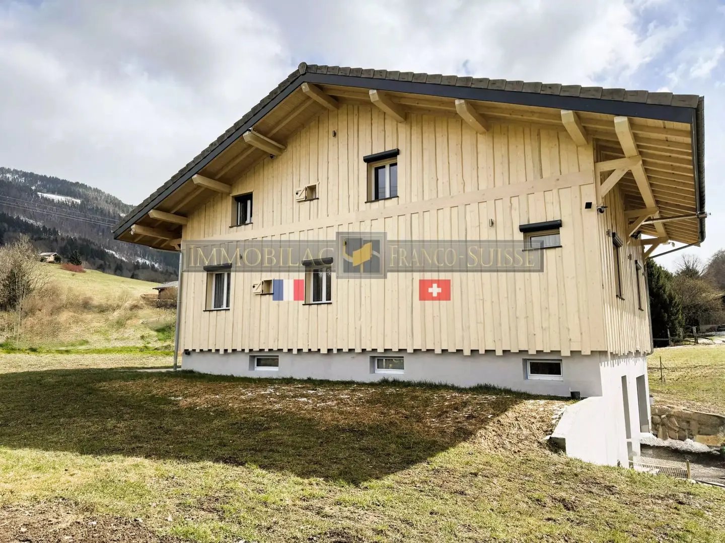 Maison à vendre, 300m², Onnion