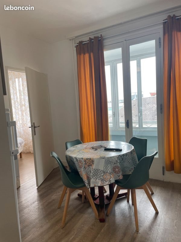 Appartement à louer, 25m², Vichy