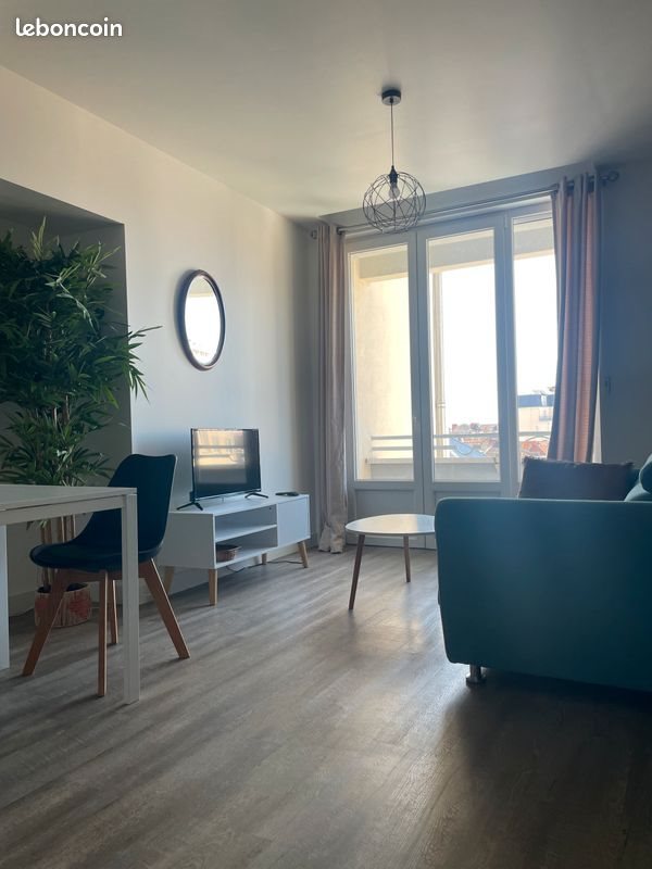 Appartement à louer, 45m², Vichy