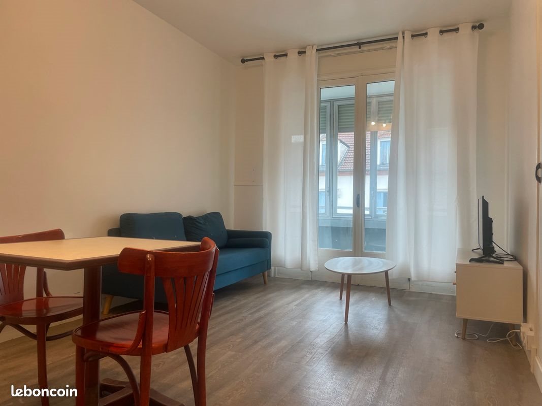 Appartement à louer, 45m², Vichy